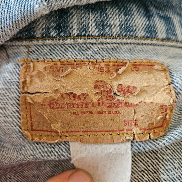 Vintage 70s Levi's 2 Pocket Type III Trucker Jacket Distressed Denim Small Aged - Picture 16 of 16